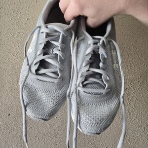 Under Armour Women's Light Gray Blue Athletic Shoes Size 8